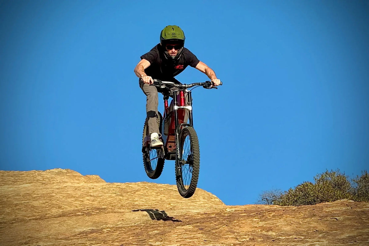 mountainbike downhill extreme Revolution MX