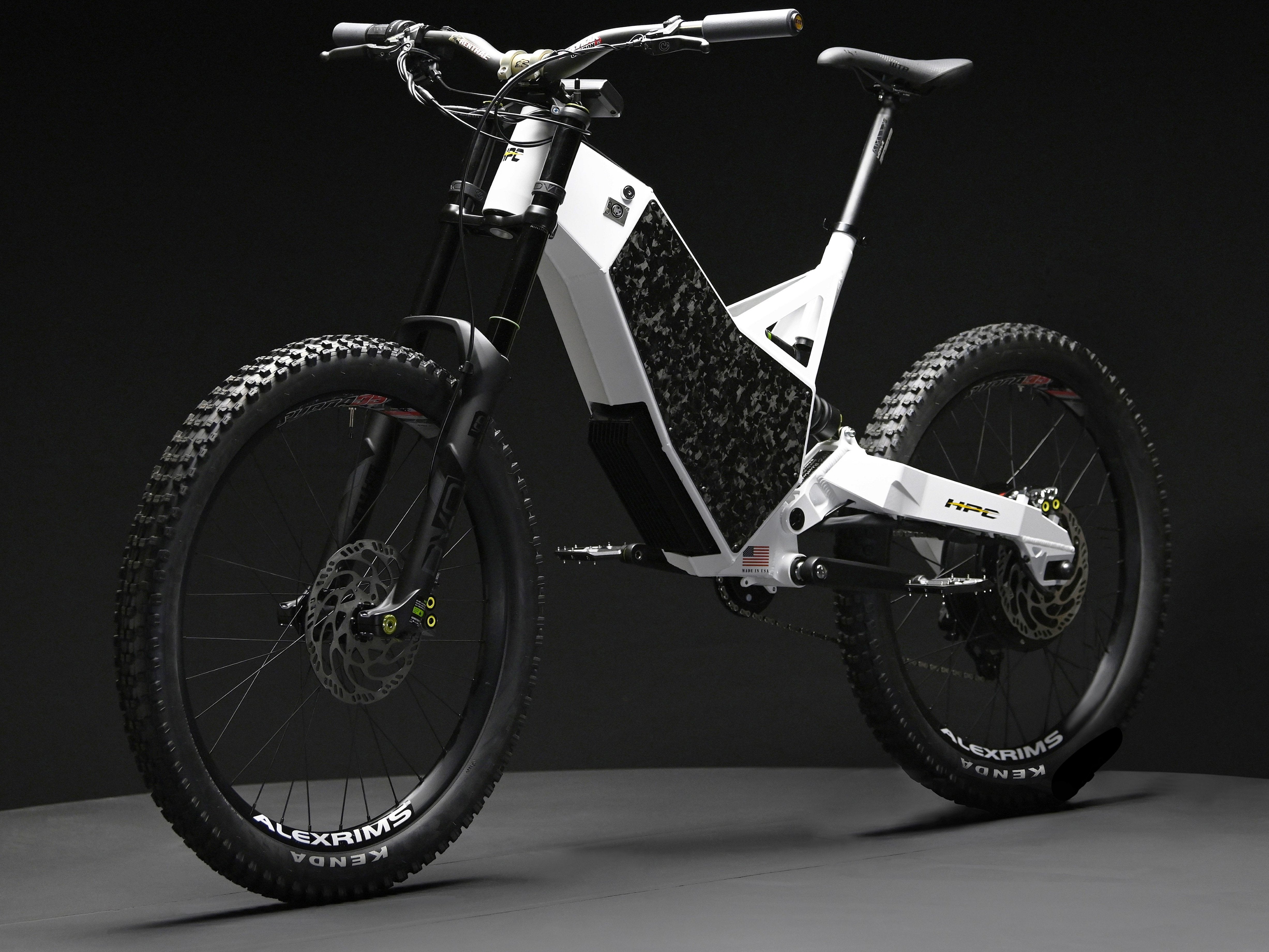 REVOLUTION X Hi Power Cycles