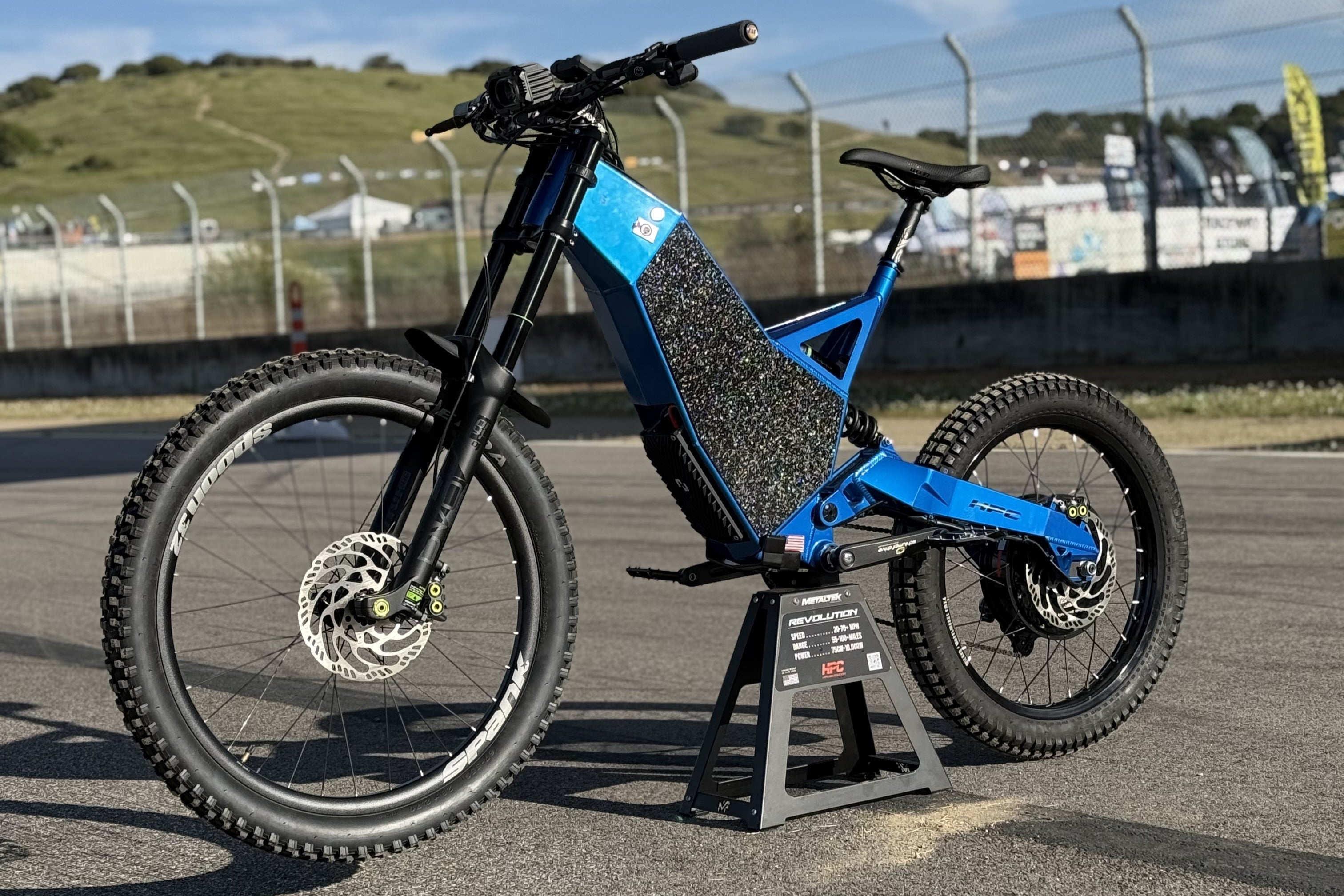 Revolution Moto Style Center Stand Revolution Moto Style Center Stand